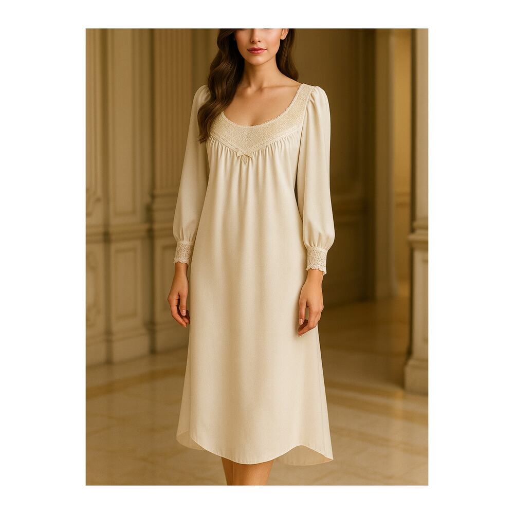 Oscar de la Renta Lace Long Nightgown Small Bridal Romantic Lace Neiman Marcus